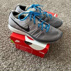 Nike Fly Knit Trainers
